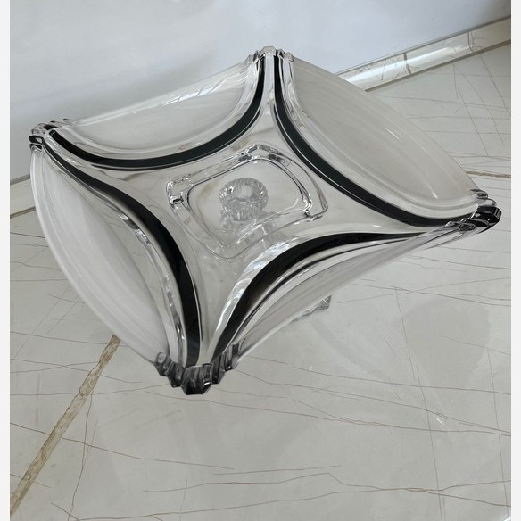 شیرینی خوری پایه دار کریستال