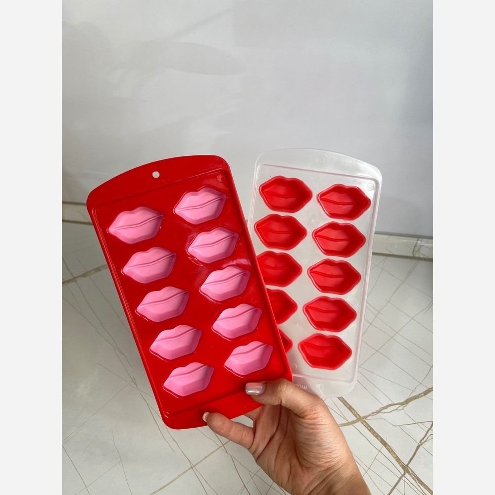 قالب یخ سیلیکونی طرح لب