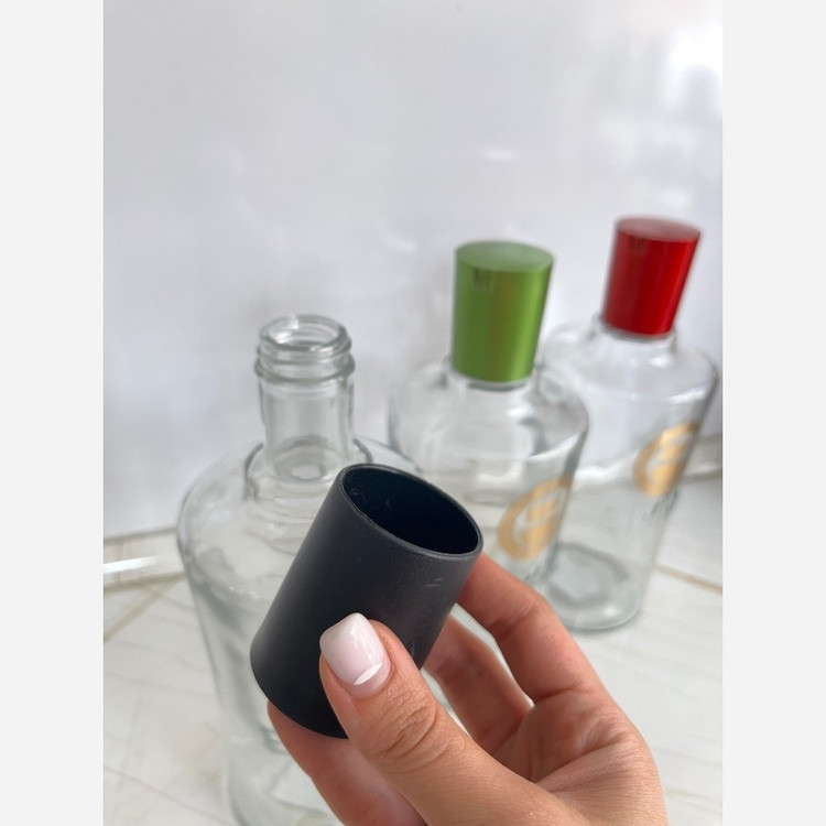 بطری شیشه ای در رنگی