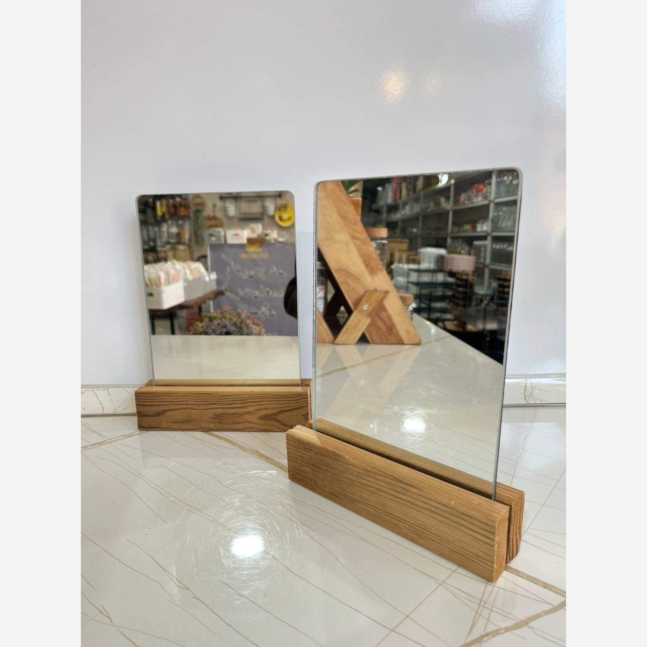 آینه پایه چوبی مستطیل