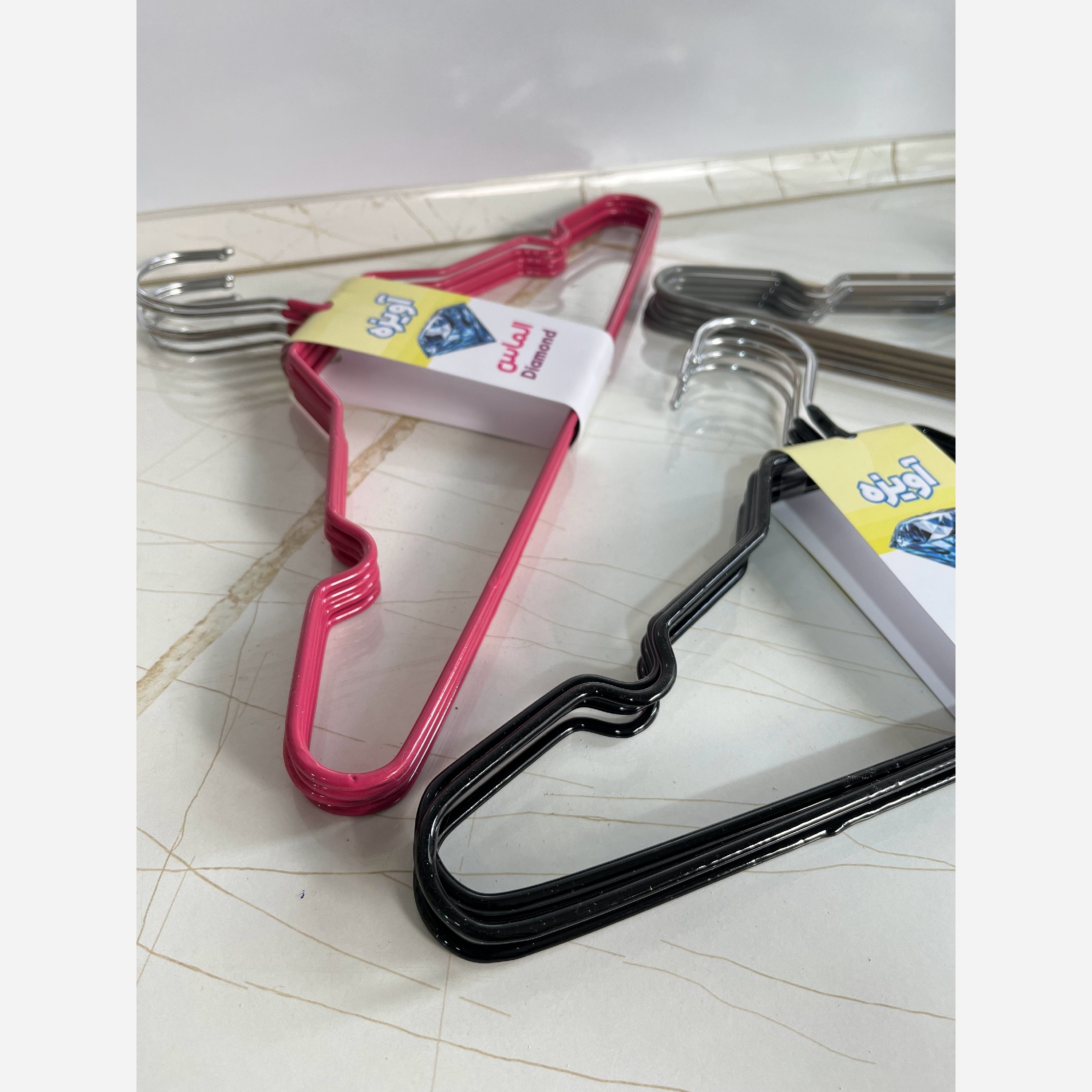 چوب لباسی فلزی روکش دار