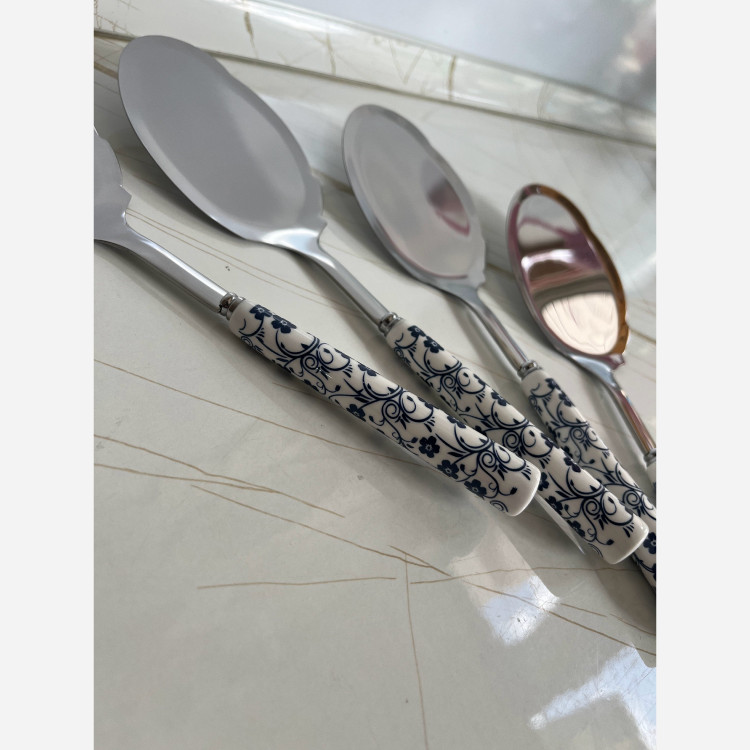 کفگیر دسته سرامیکی گل آبی