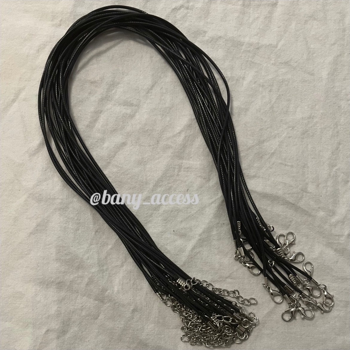 متریال بند چرمی گردنبند (خرازی)