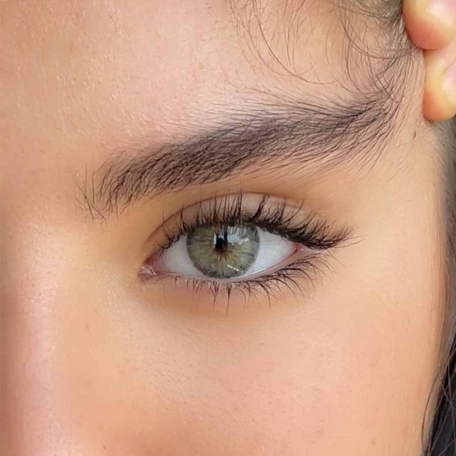 لنز رنگی طوسی سبز کلوپاترا گری سلنا