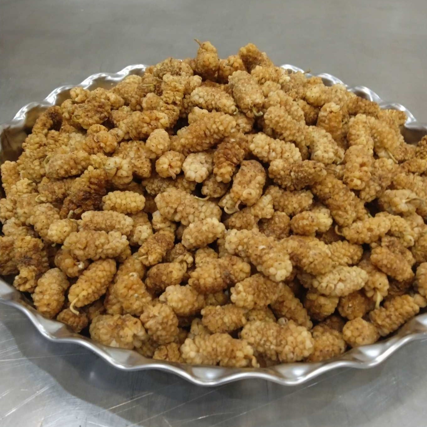 توت خشک درجه یک 100 و 500 گرمی