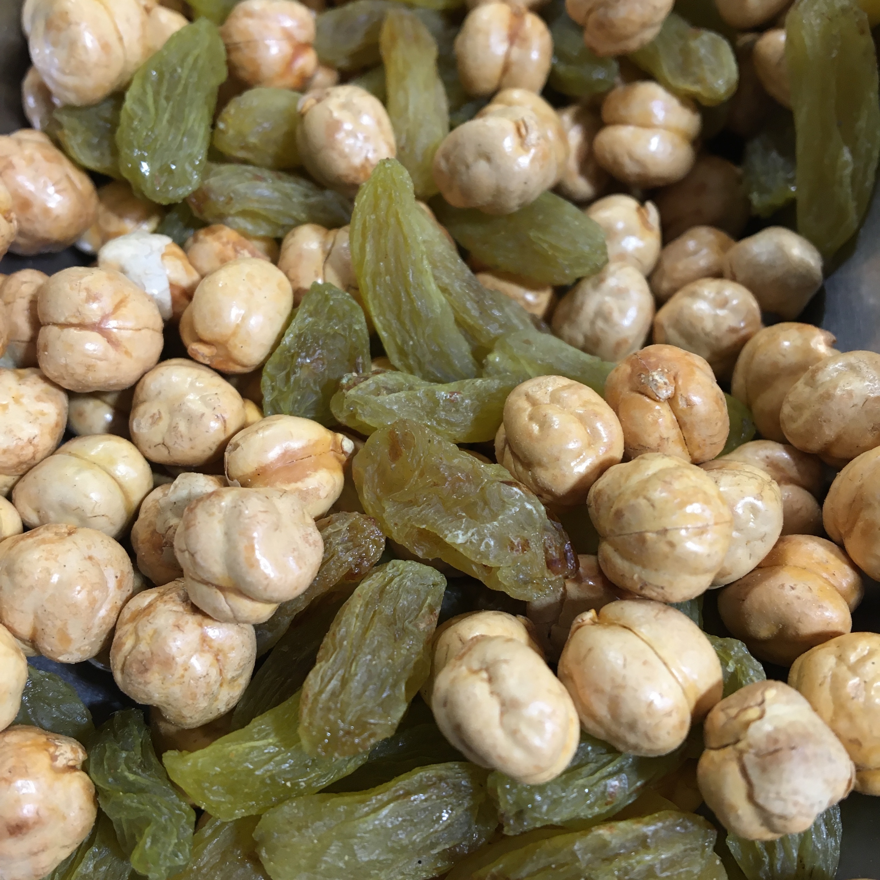 نخود و کشمش 250گرم نخودچی کشمش