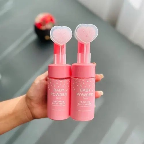 فوم براشدار بیبی baby powder سر سیلیکونی قلبی ( آرایشی هوتران)