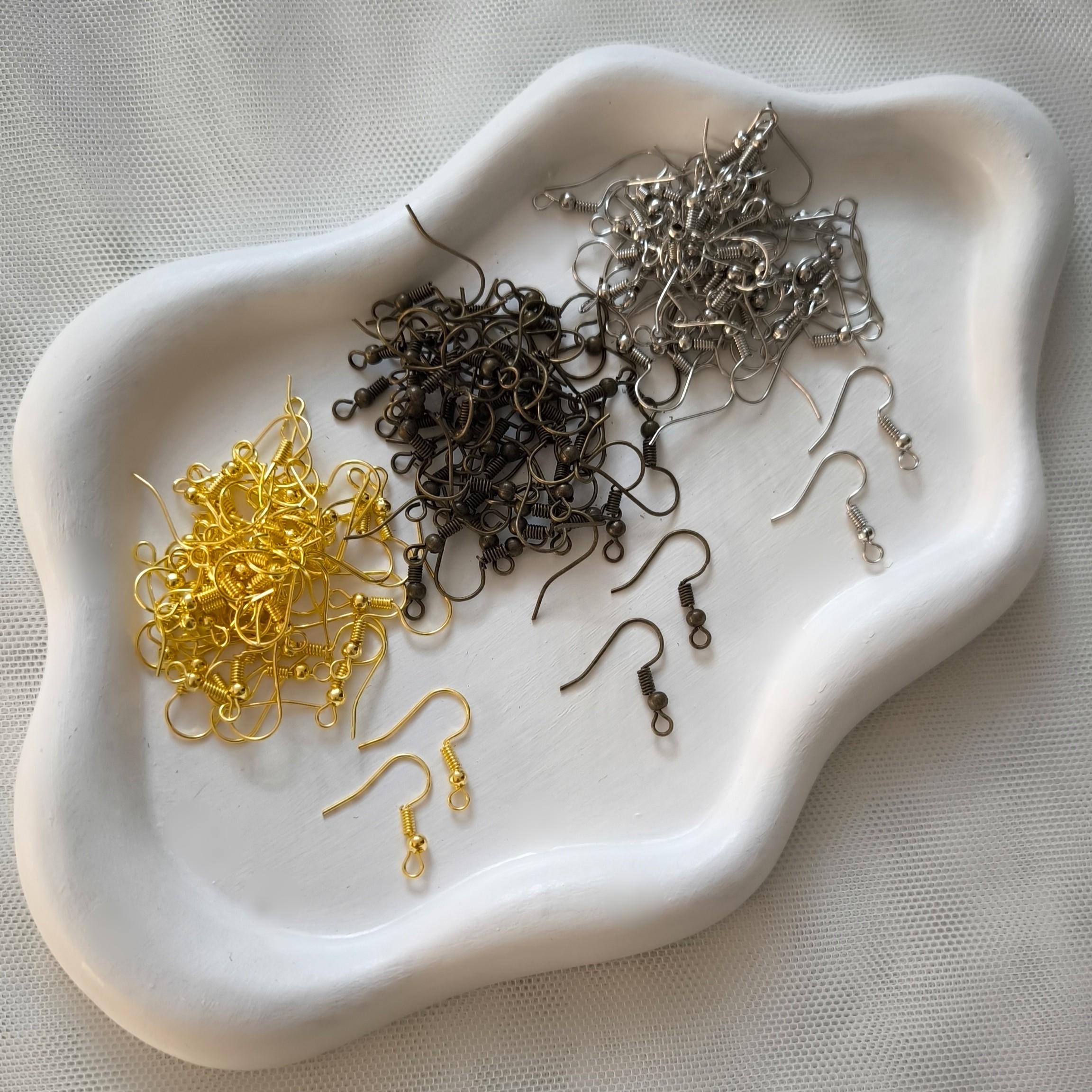 قلاب گوشواره عصایی جنس آهنی (فروش بصورت بسته 10 گرمی)