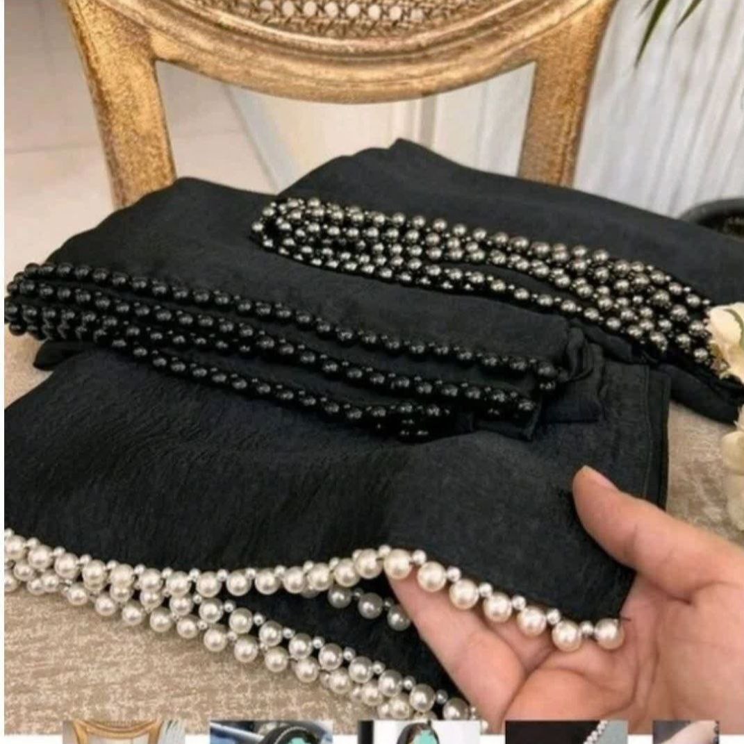 شال مشکی مجلسی دور مروارید پارچه کوپرا به قیمت عمده (هدیه و تخفیف)