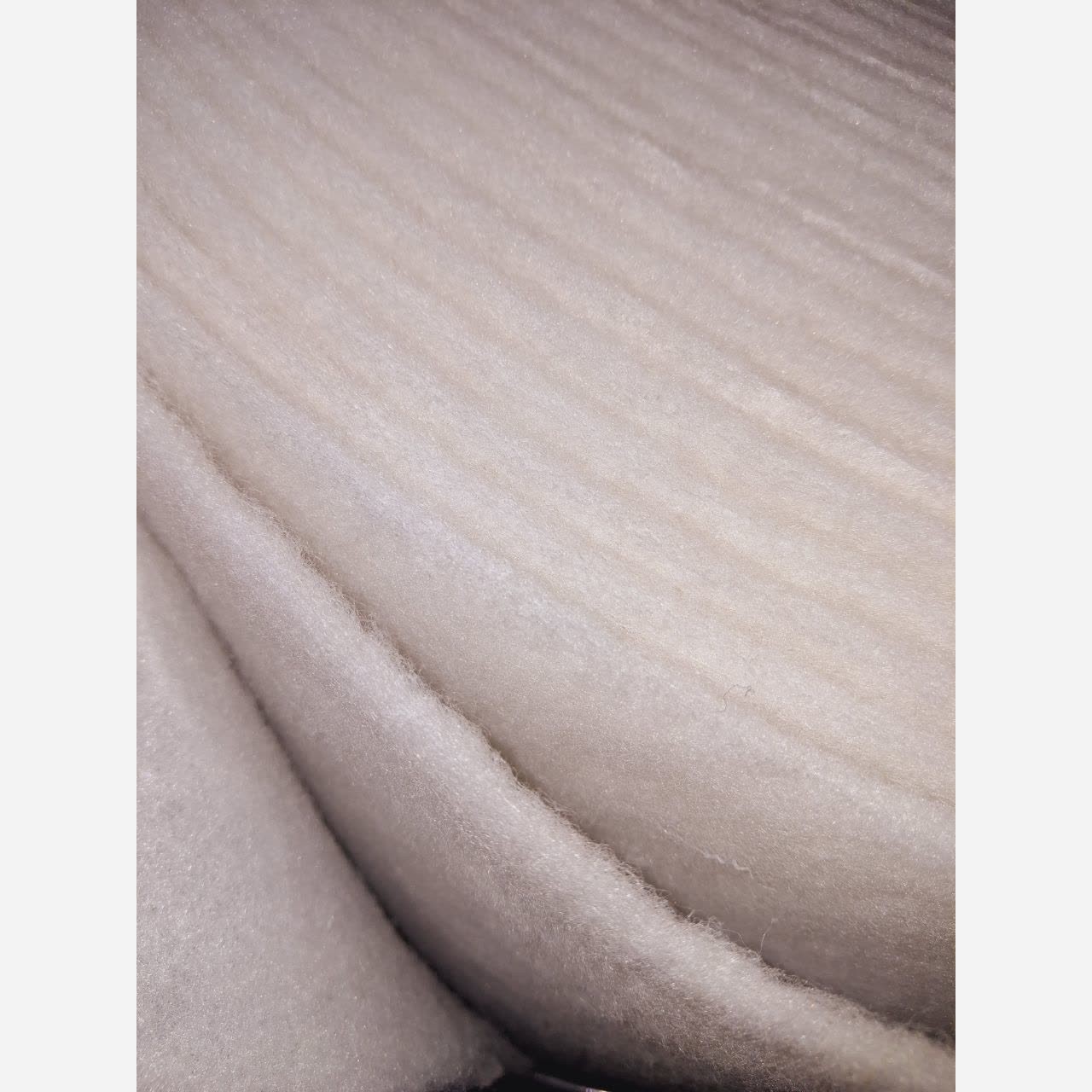 پشم شیشه ضخامت یک سانت عرض 1/20