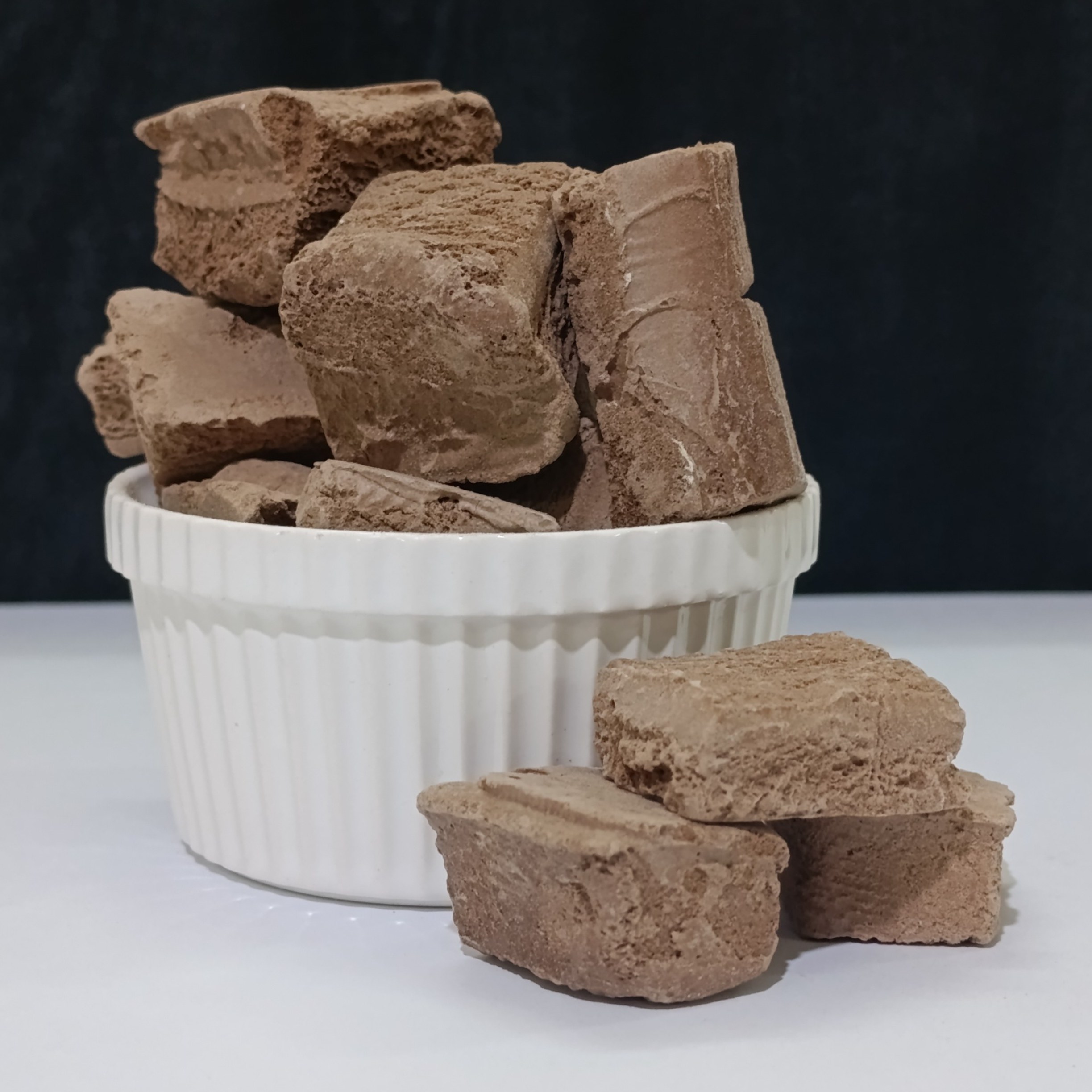 بستنی خشک شکلات ترنج(10،25،50 گرمی)