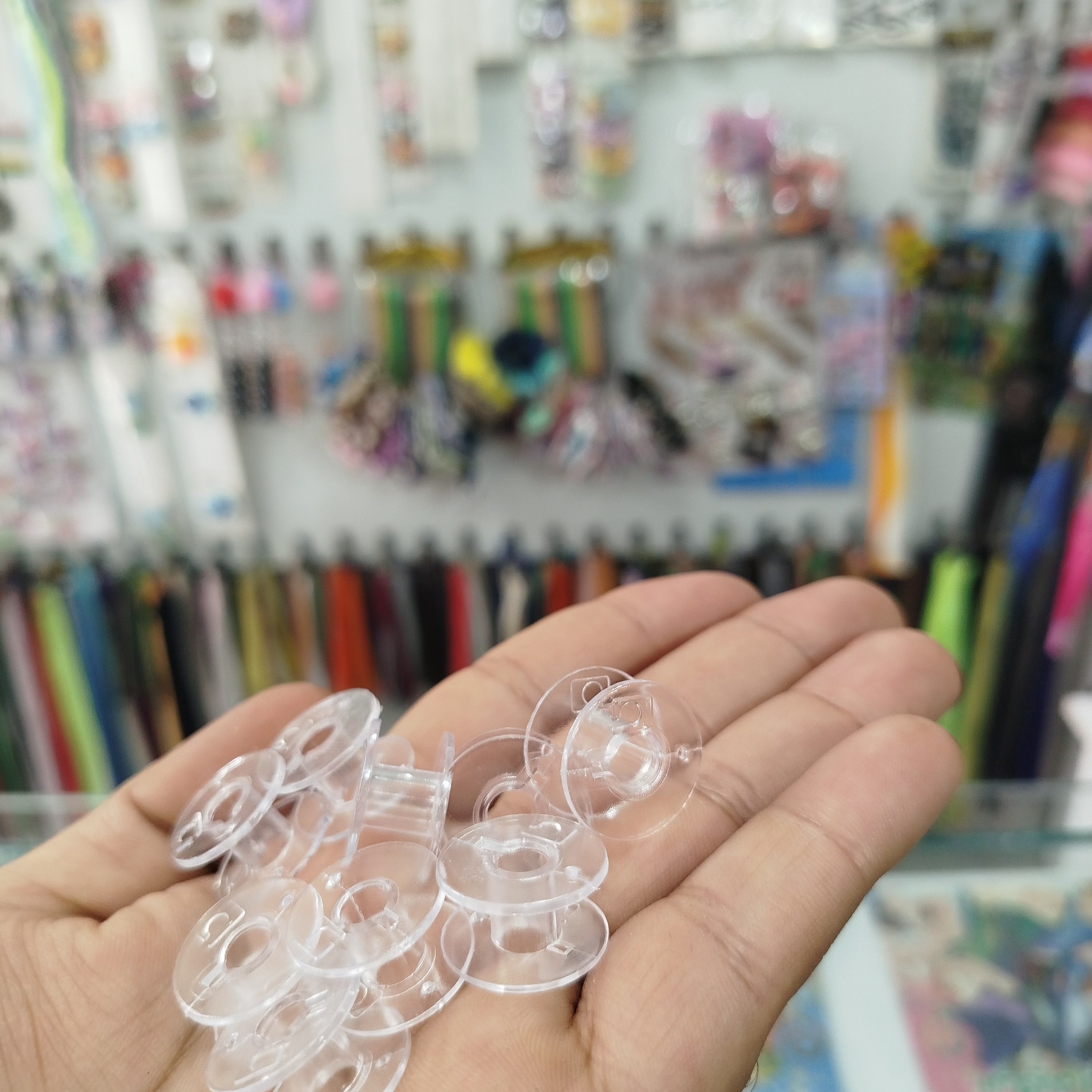 ماسوره پلاستیکی( 10 عدد ) چرخ خانگی زیرقیمت بازاز