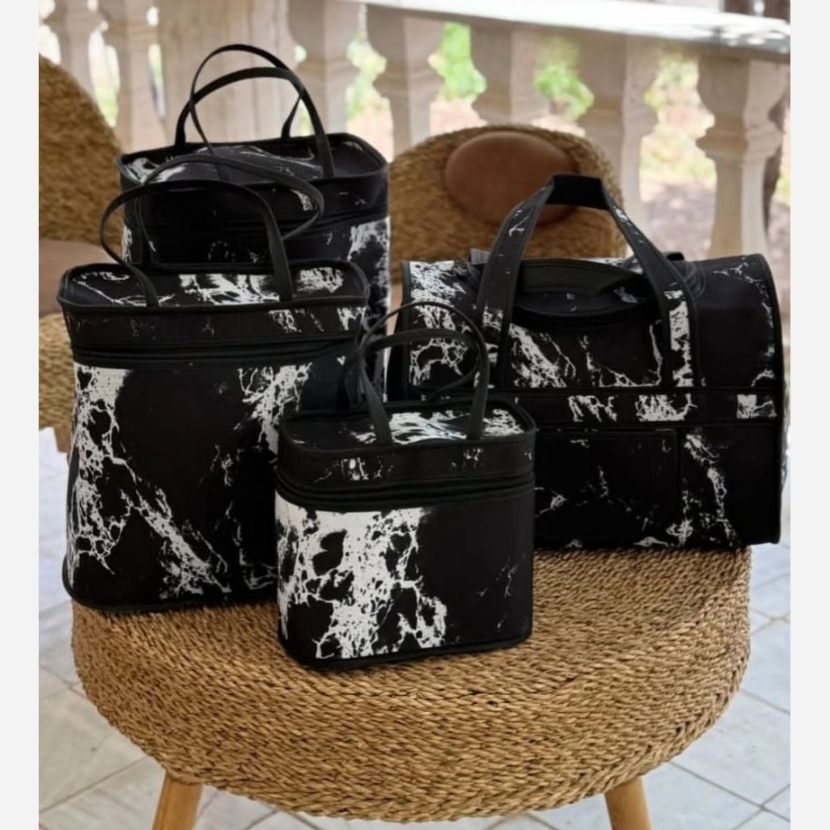 کیف مسافرتی زنانه ست 4 تیکه پارچه ای ضد آب(پس کرایه)